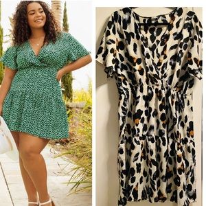 Plus Size 2X SHEIN Ditsy Surplice tiered Dress